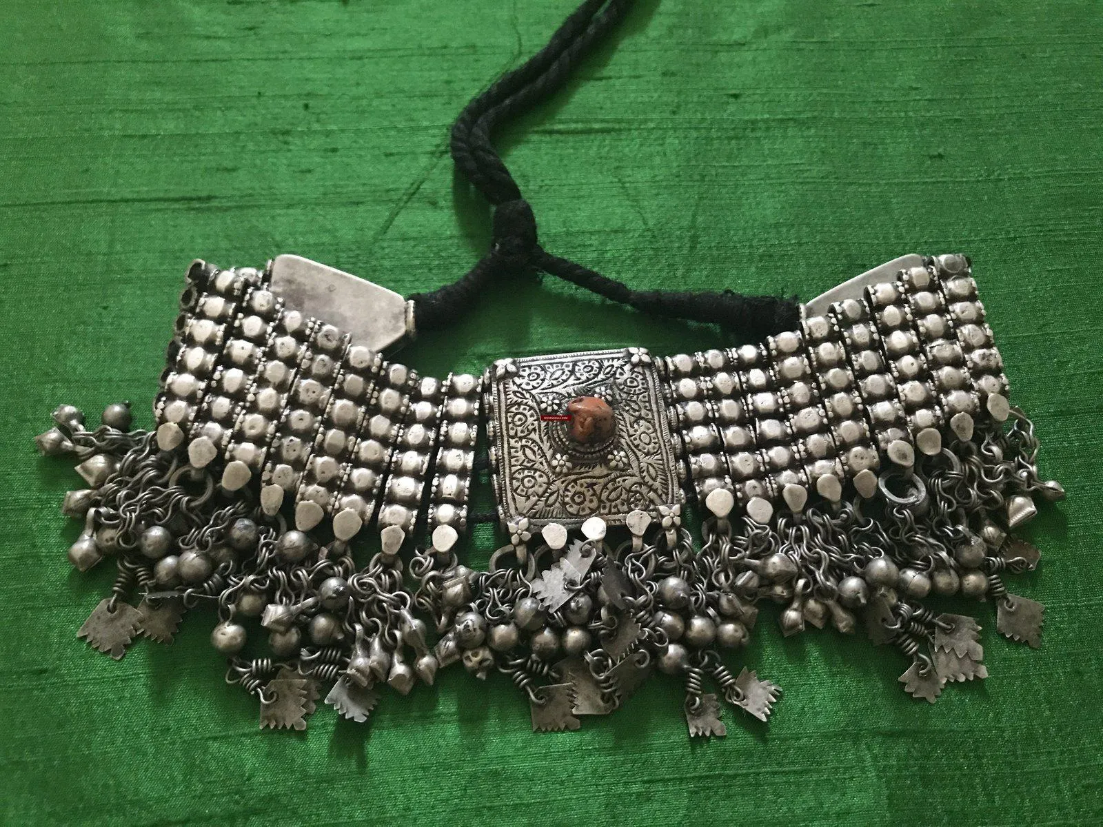 1108 SOLD - Old Coral & Silver Neck Collar Jewelry