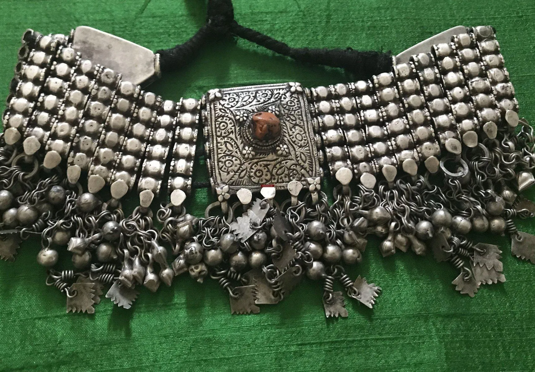 1108 SOLD - Old Coral & Silver Neck Collar Jewelry