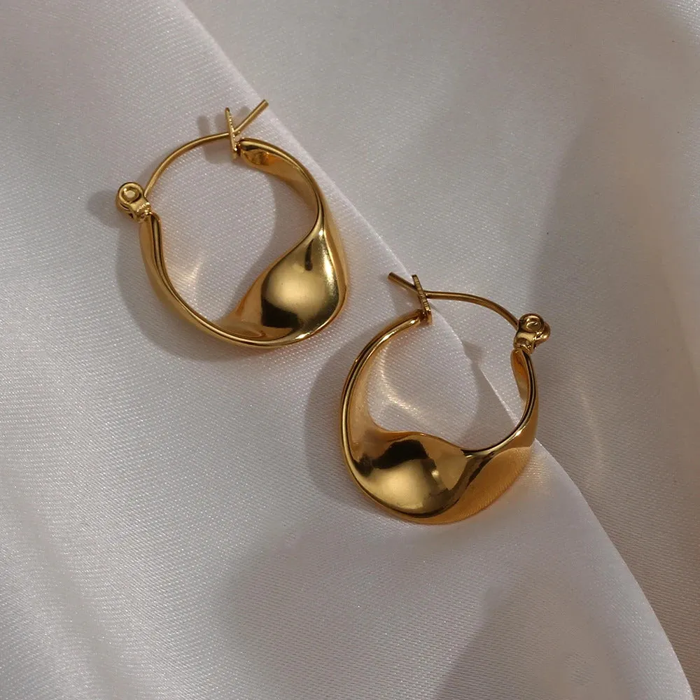 20mm Curve Hoop Earrings