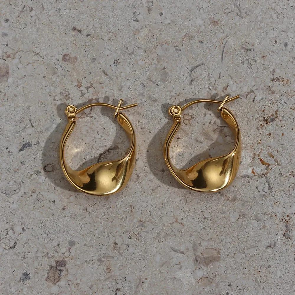 20mm Curve Hoop Earrings