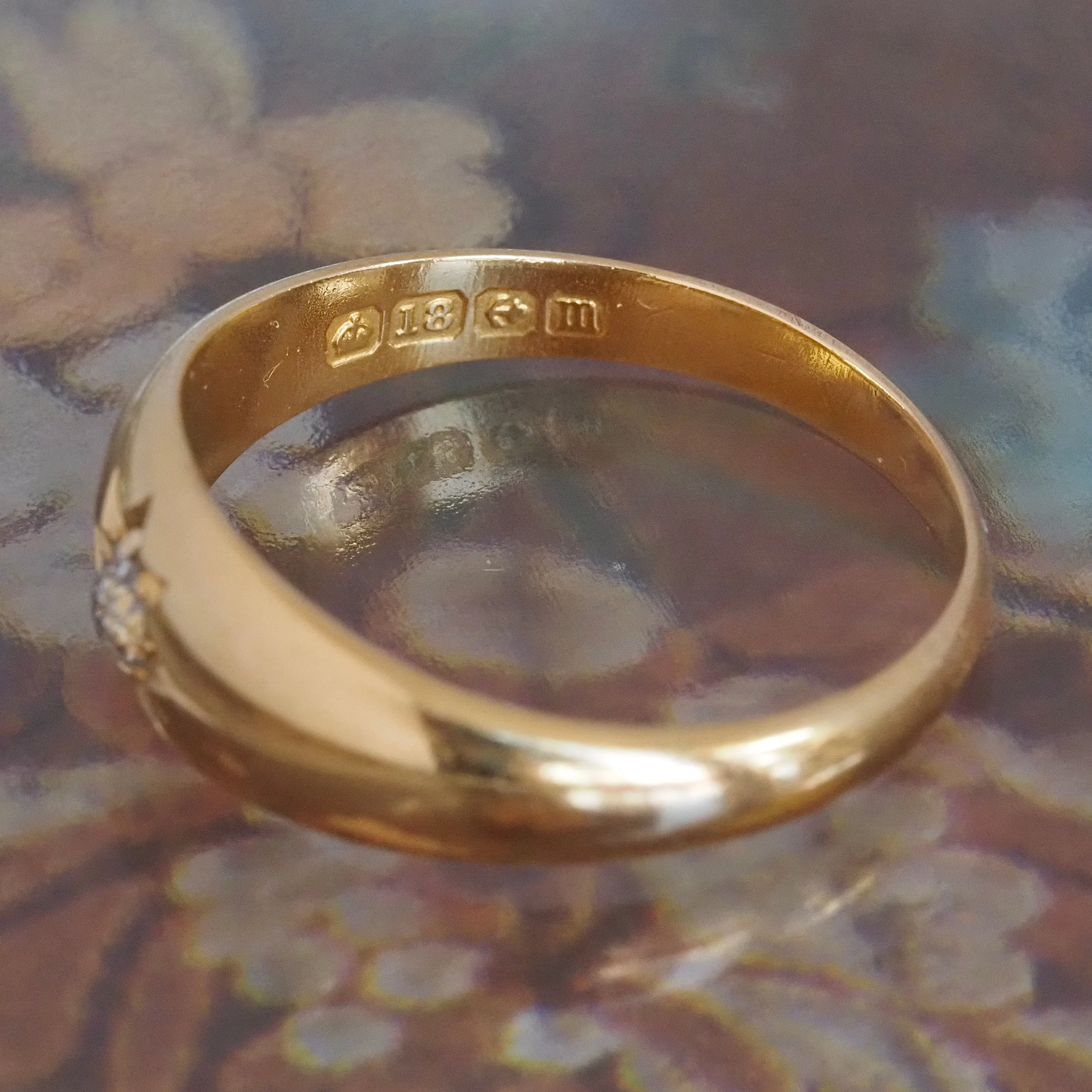 Antique English c. 1911-1912 Starburst Set Old Mine Cut Diamond 18k Gold Ring