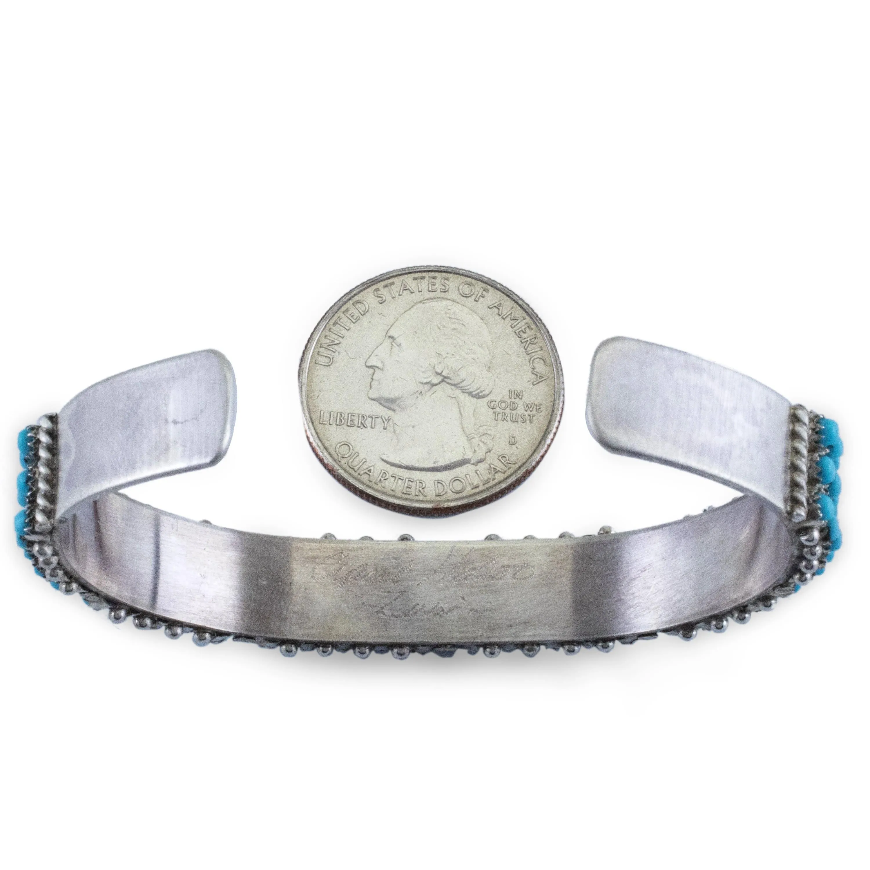 April Haloo Kingman Turquoise Zuni Petit Point USA Native American Made 925 Sterling Silver Cuff