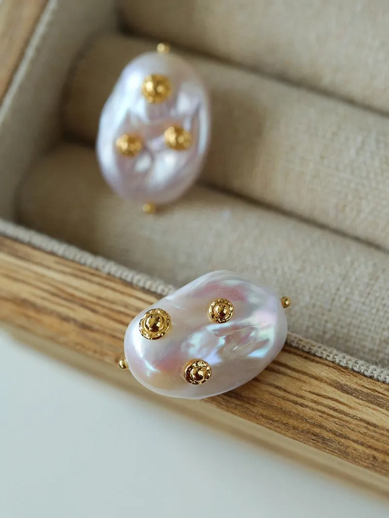 Artisanal Baroque Pearls Earrings-Gold