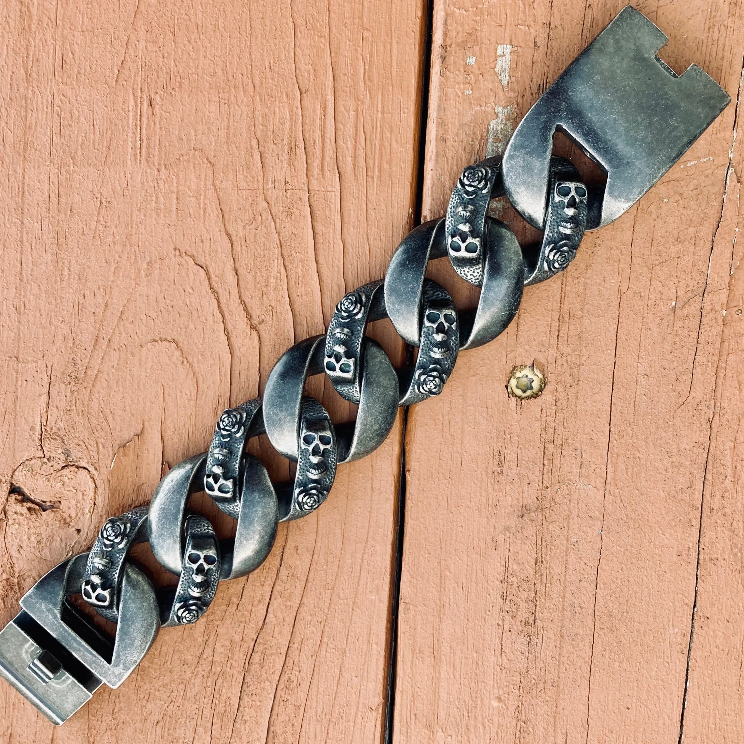 Bagger Bracelet - Skull & Roses - Classic - 1.25" Wide - B99