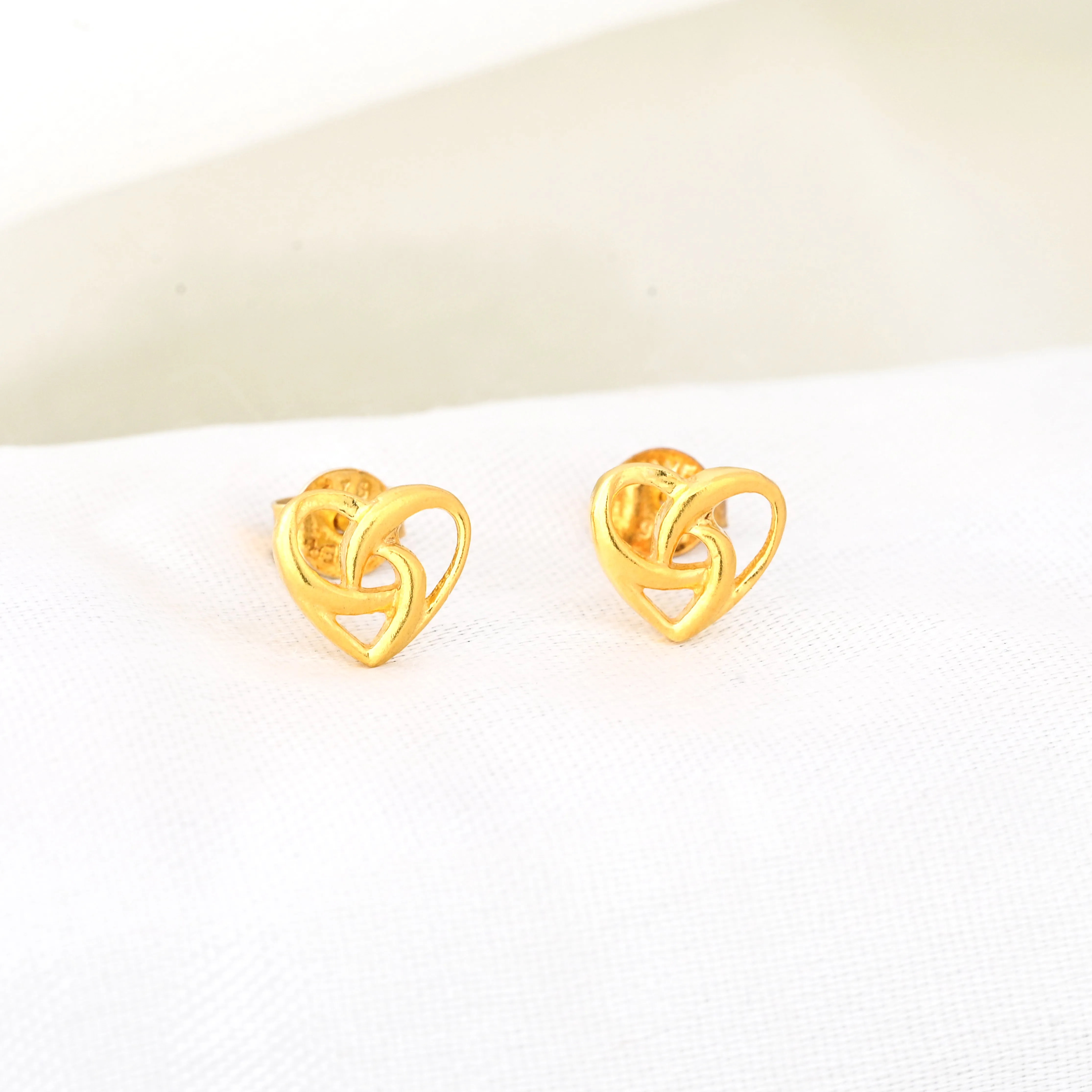 Classic Halo Heart Stud Earrings