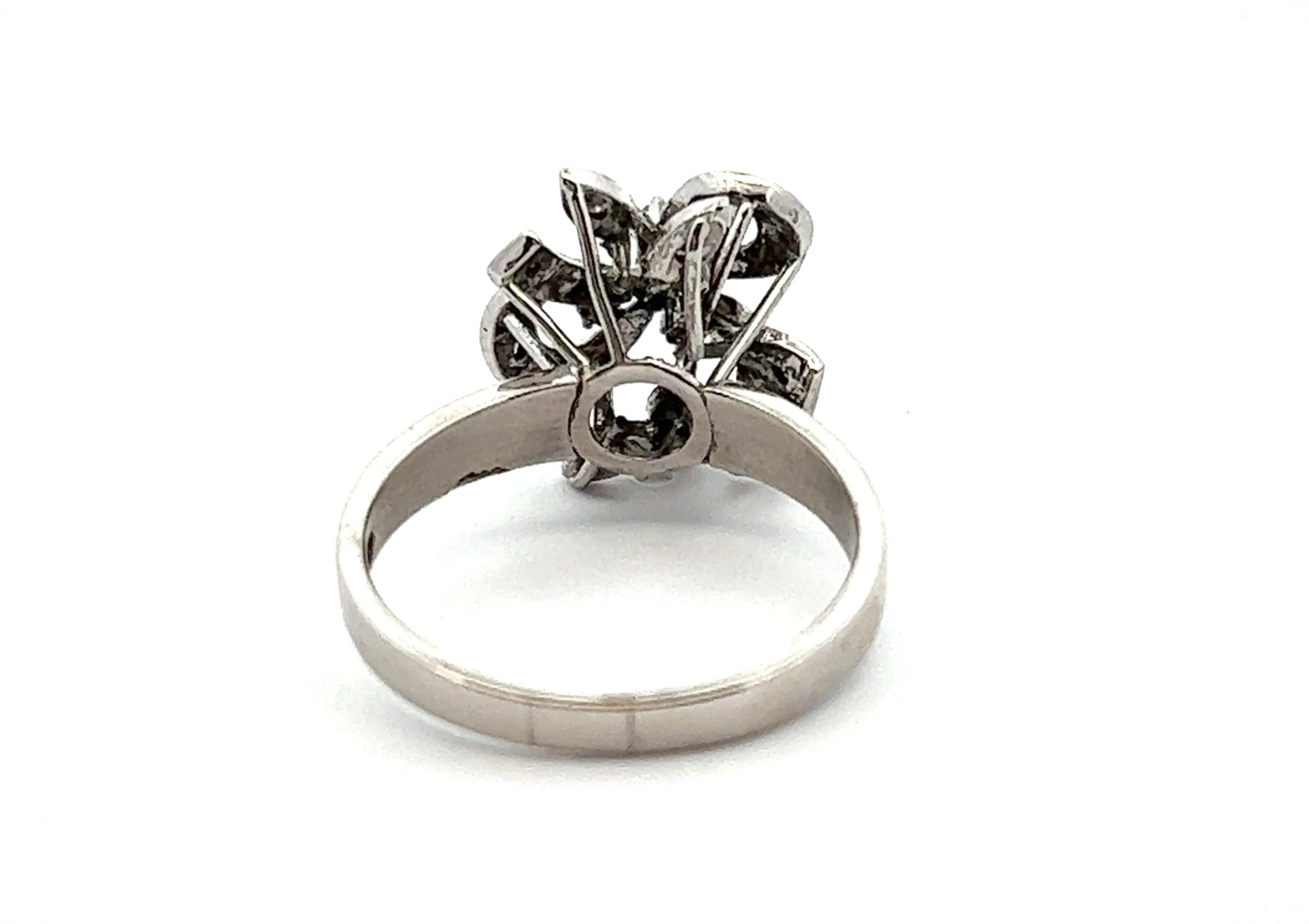 Diamond 18ct White Gold Floral Ring