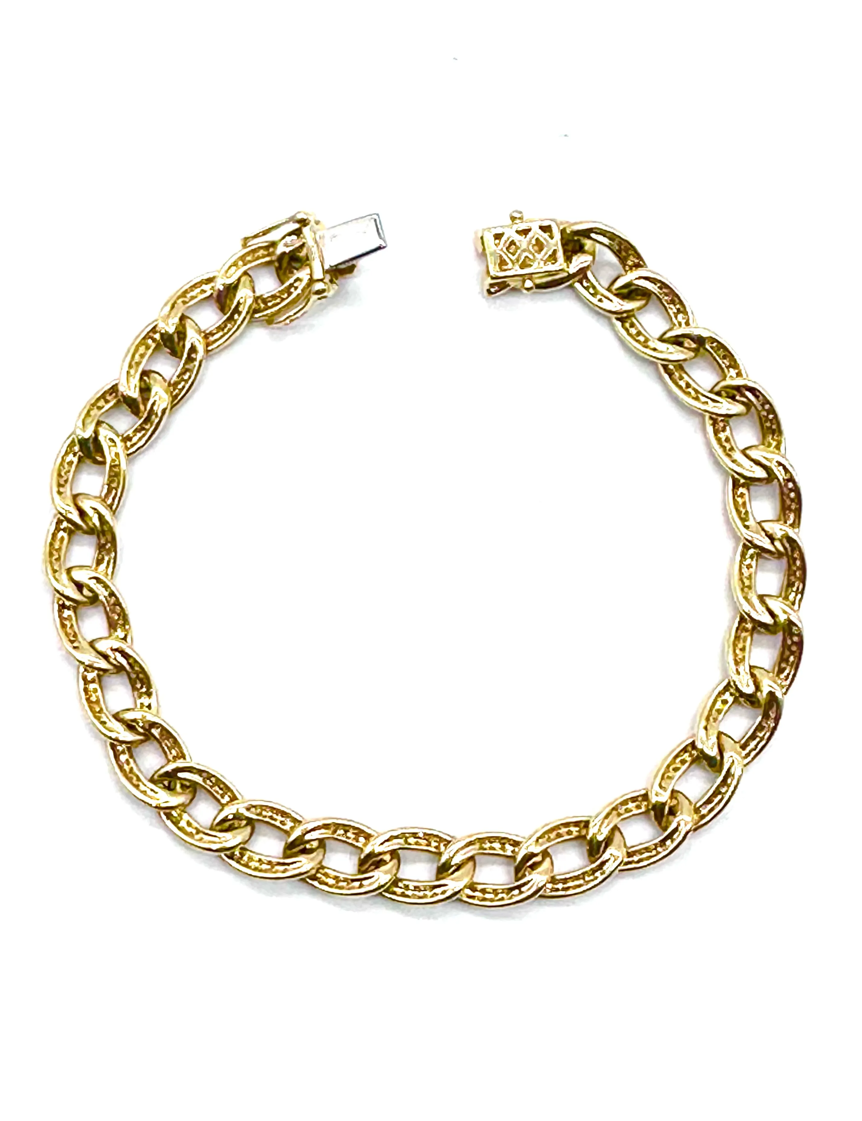 Diamond Pave Curb Link Bracelet