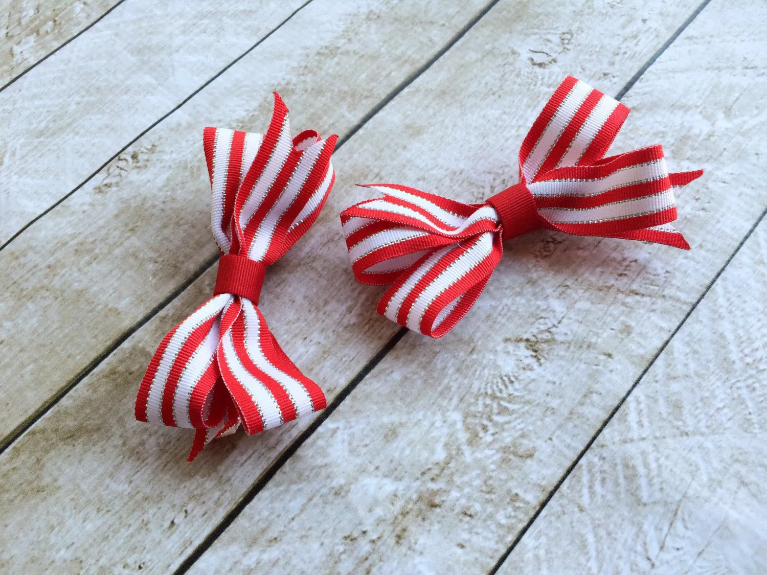 Girls Red and White Ponytail Bows I The Enchanted Magnolia