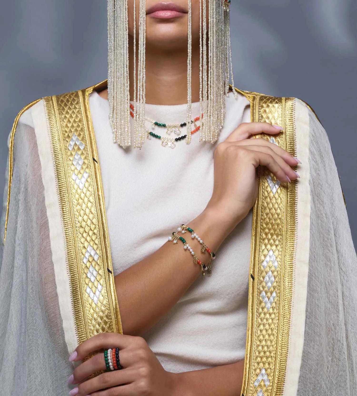 Mira union necklace