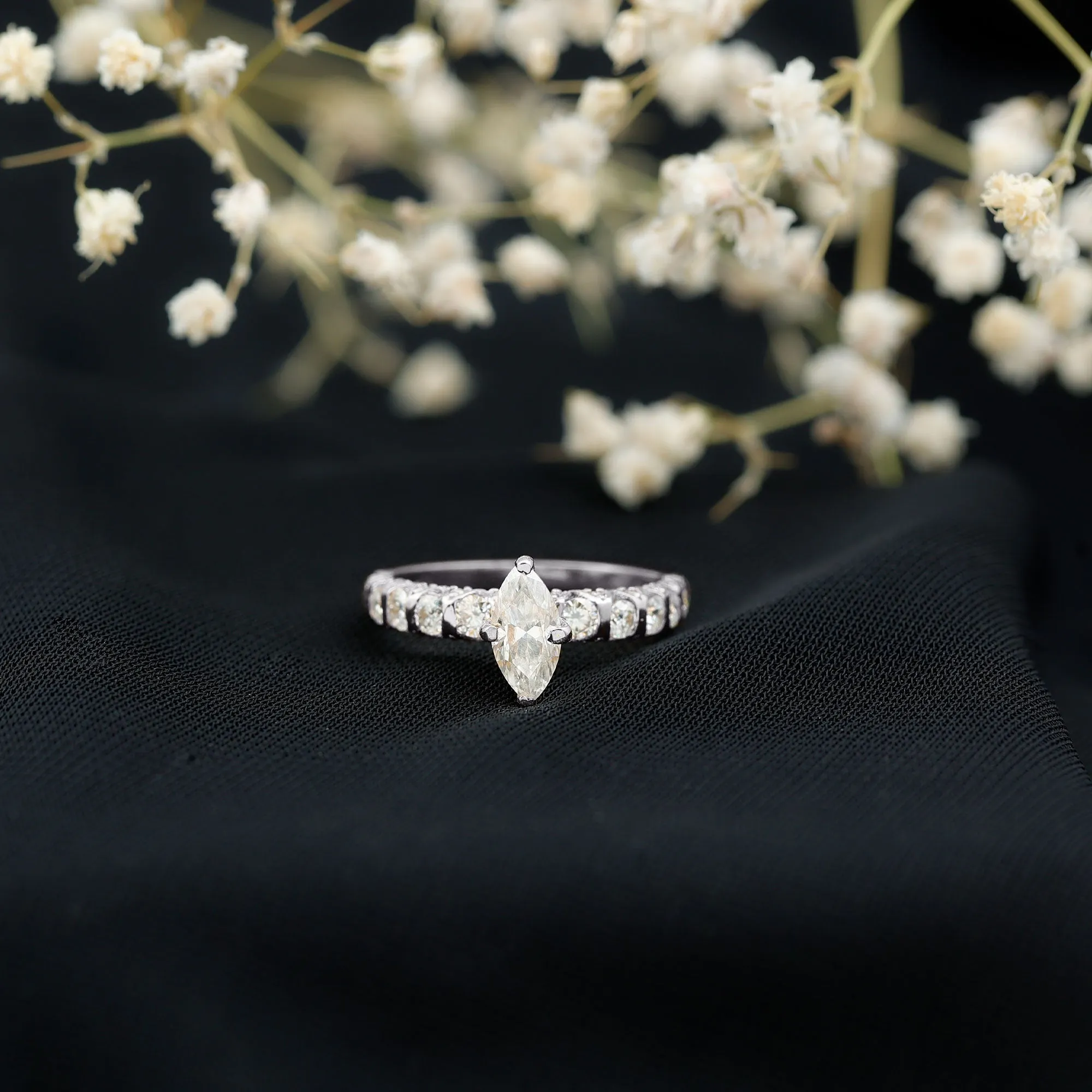 Naomi Watts Inspired Moissanite Solitaire Engagement Ring with Side Stones