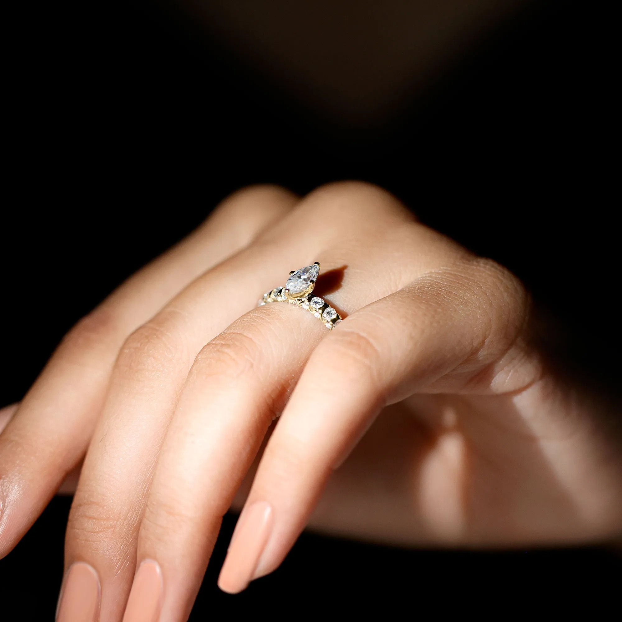 Naomi Watts Inspired Moissanite Solitaire Engagement Ring with Side Stones