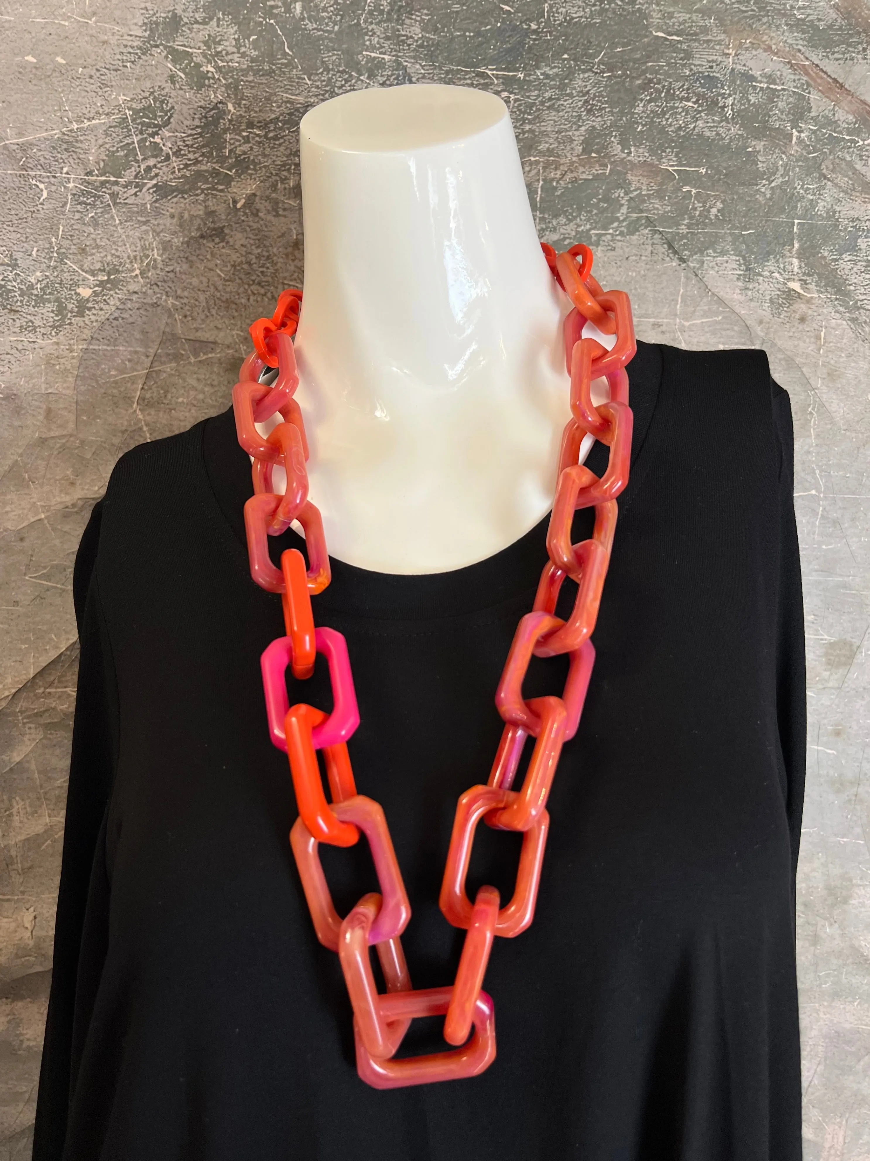 NMB715-CORAL MARBLE NECKLACE