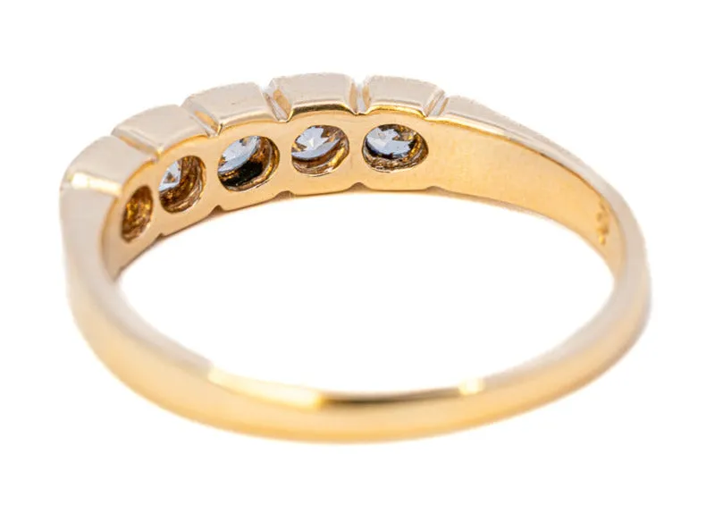 Stunning 9ct Yellow Gold 5-Stone Cubic Zirconia Ring