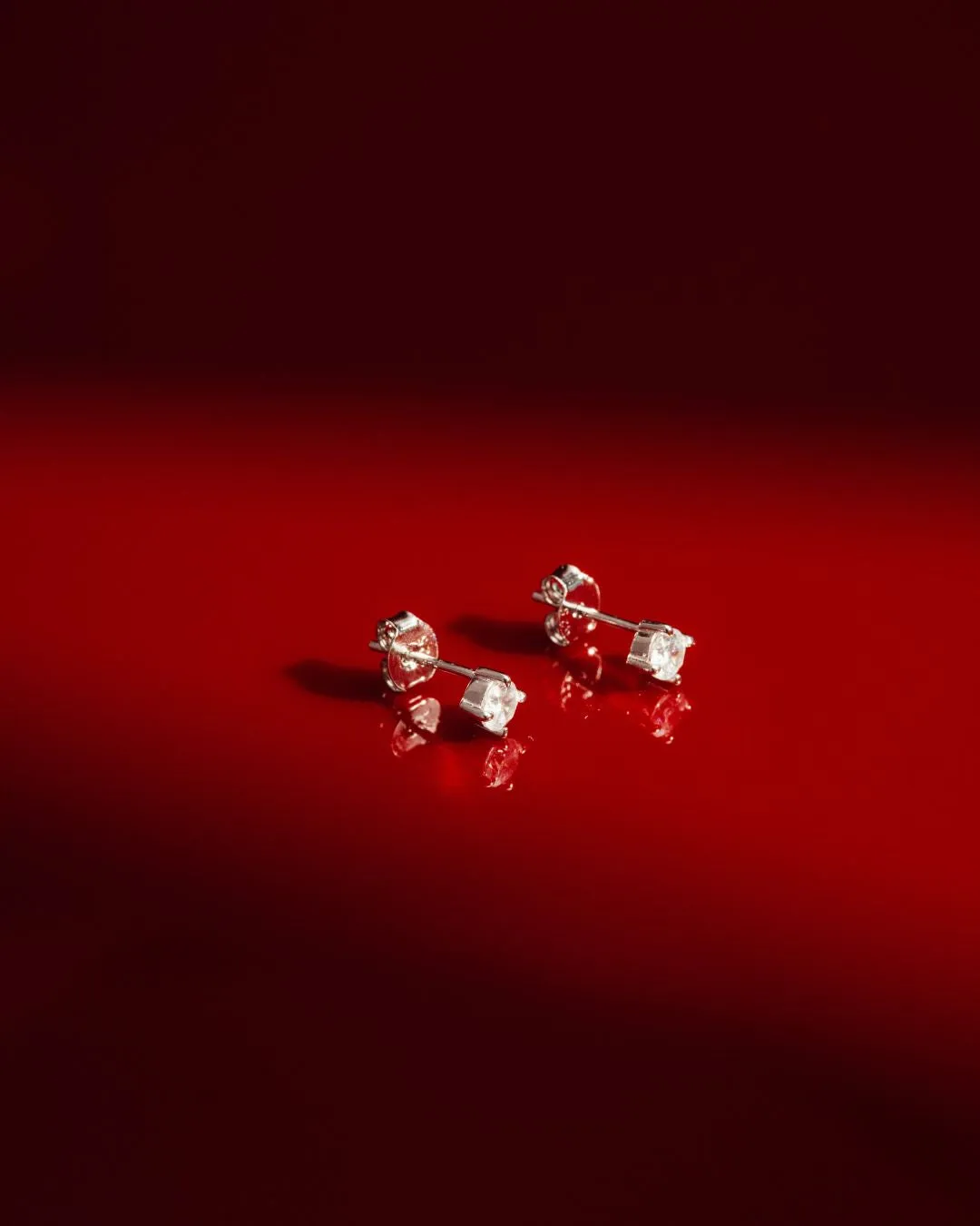 The Essential stud earrings - sterling silver