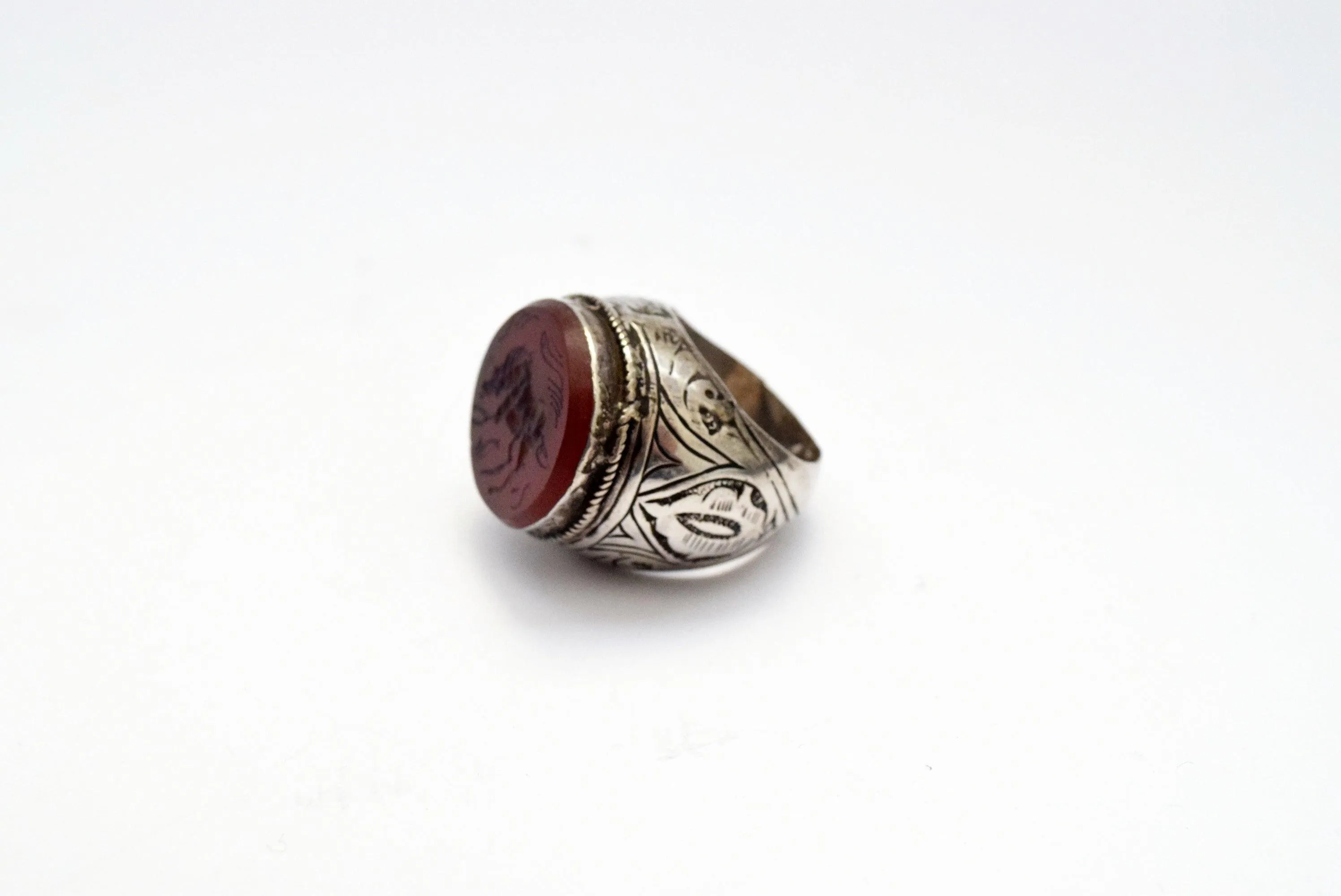 Vintage Tribal Afghan Silver and Carnelian Intaglio Ring Size 10 1/4